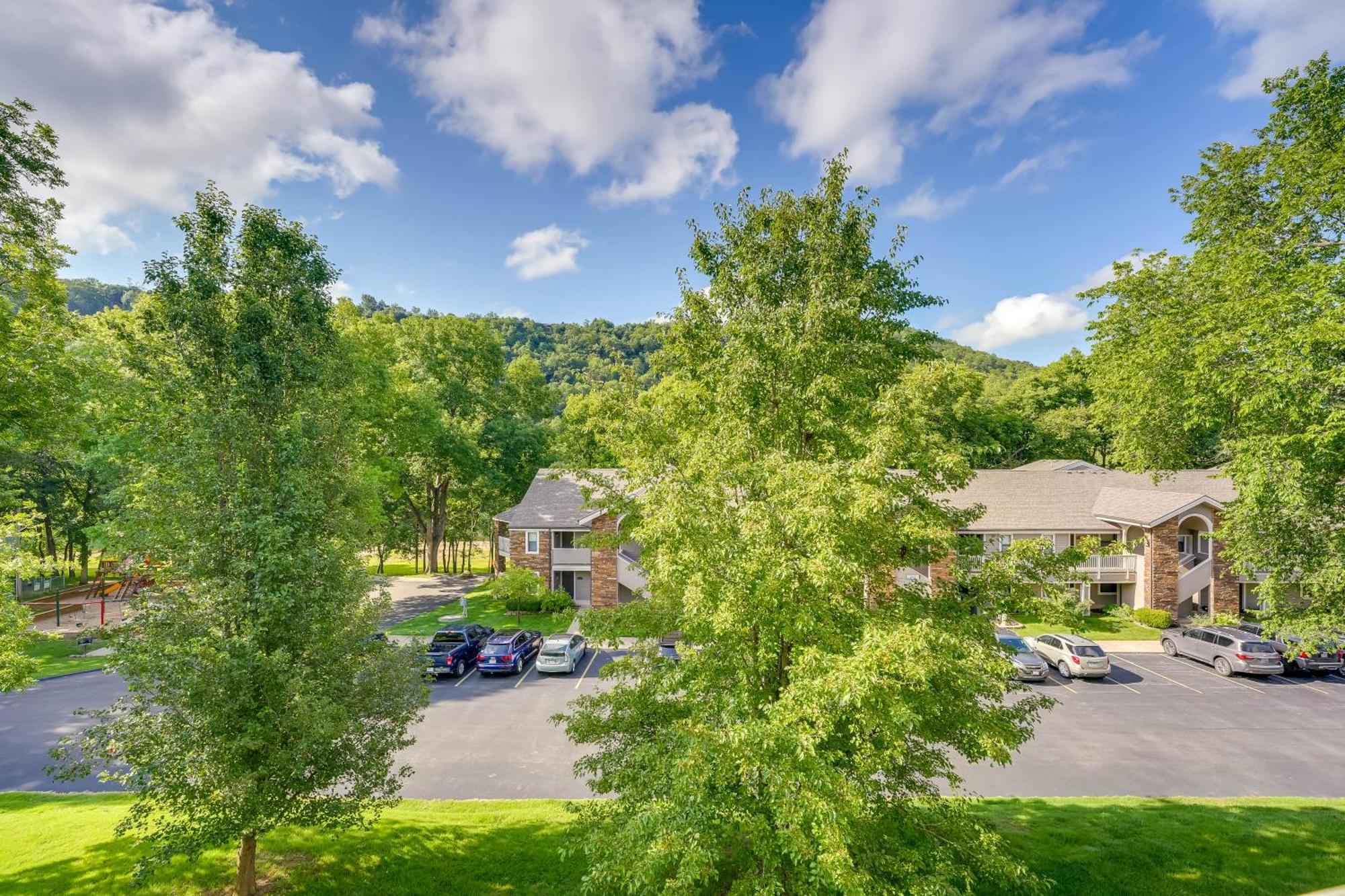 Condo With Lake Views 5 Mi To Branson Strip! Exterior photo